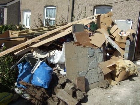 Comprehensive house clearance services in Spitalfields